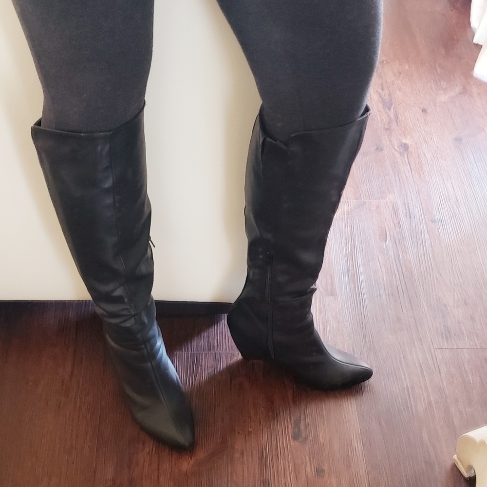 Express Wedge Boots